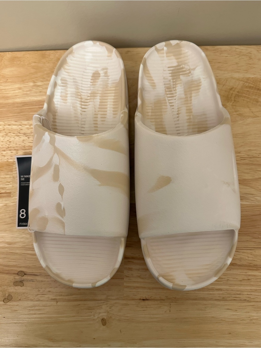 Nike Calm Slide SE in Cream and Tan Marbled Print - Picture 6 of 10